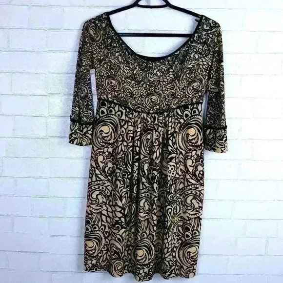 Yellow and Black Print 3/4 Sleeve Mini Dress B43 - Picture 1 of 3